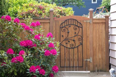 8510 214th Place SW, Edmonds, WA 98026 - photo 2