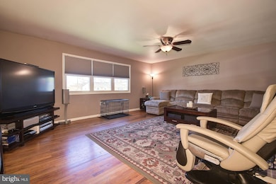 243 Federalsburg S, Laurel, MD 20724 - photo 3