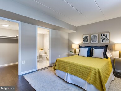 104 Roberts Ln unit 101, Alexandria, VA 22314 - photo 7