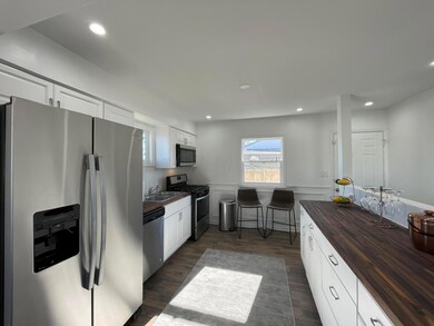 725 Josephine Ave, Columbus, OH 43204 - photo 6