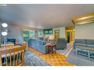 1435 Seacrest Ln unit 1, Brookings, OR 97415 - photo 2