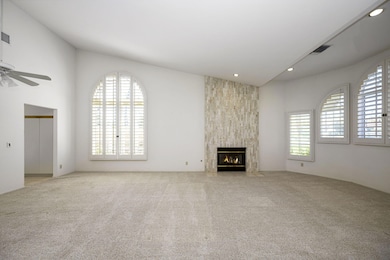 404 Links Dr, Palm Desert, CA 92211 - photo 5