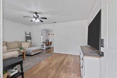 116 N Merrimac St, Weatherford, TX 76086 - photo 3