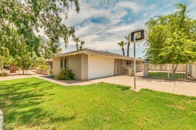 2007 E Pebble Beach Dr, Tempe, AZ 85282 - photo 4