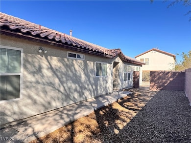 11786 Pine Shadows St, Las Vegas, NV 89183 - photo 2