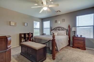 3905 S Conestoga Rd-24