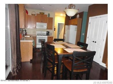 3 Alexandra Kitchen