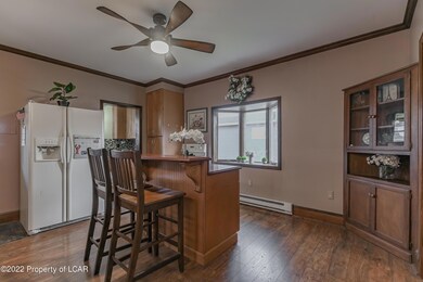 215 Harding St, Dupont, PA 18641 - photo 6