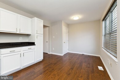 3210 Antrim Cir, Dumfries, VA 22026 - photo 7