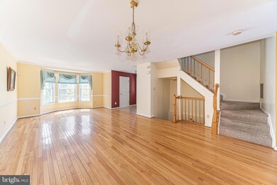 1044 Hidden Moss Dr, Cockeysville, MD 21030 - photo 5