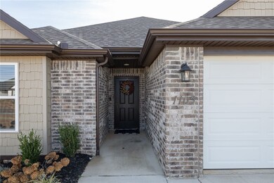 1105 Winifred Ave, Lowell, AR 72745 - photo 2