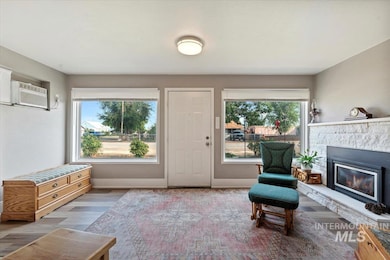 317 C Ave, Wilder, ID 83676 - photo 5