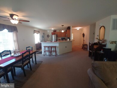 402 Benjamin Dr, Chambersburg, PA 17201 - photo 7