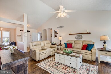 18 Monocacy Cir, Taneytown, MD 21787 - photo 7