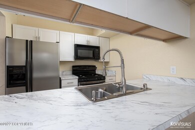 12251 Lake St A6-6