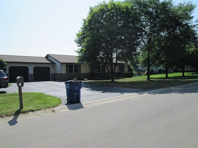 4147 W Erin Dr, La Porte, IN 46350 - photo 2