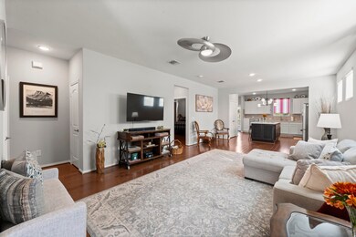 406 Thistle Thorn Dr, Magnolia, TX 77354 - photo 6