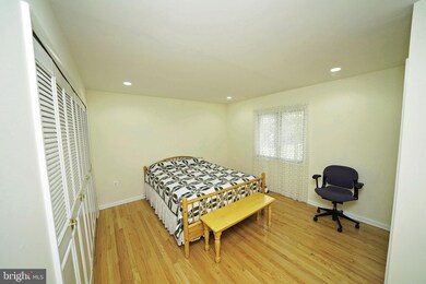 13152 Madonna Ln, Fairfax, VA 22033 - photo 6