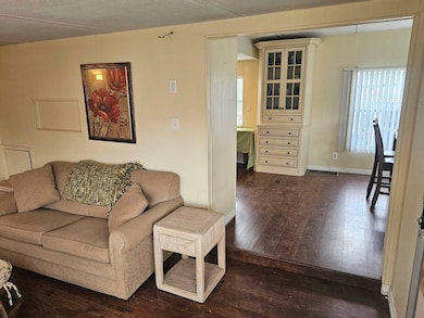 925 Murcott St, Lakeland, FL 33803 - photo 5