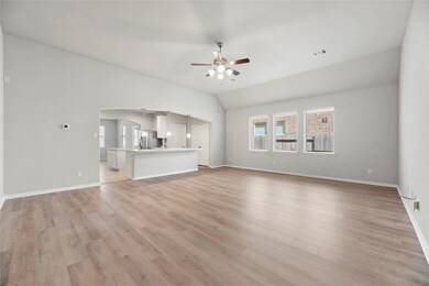 1666 Maggie Trail Dr, Alvin, TX 77511 - photo 4