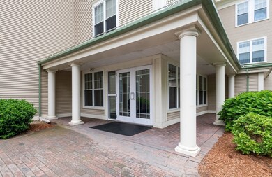 48 Denver St unit 406, Saugus, MA 01906 - photo 3