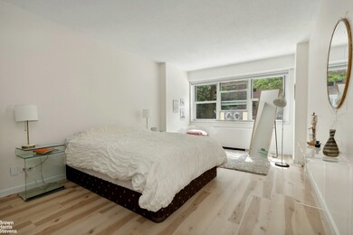 72-35 112th St unit 2 D, Forest Hills, NY 11375 - photo 5