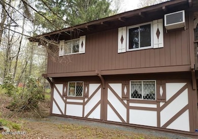 116 Heron Bay Rd, Hawley, PA 18428 - photo 3