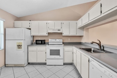 22124 Palms Way unit 2060, Boca Raton, FL 33433 - photo 4