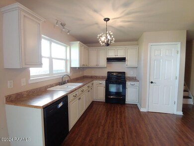5 Kitchen