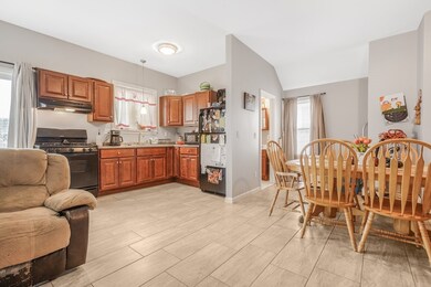120 Plain St, Fall River, MA 02723 - photo 4