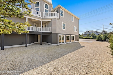 41A Long Beach Blvd (108)