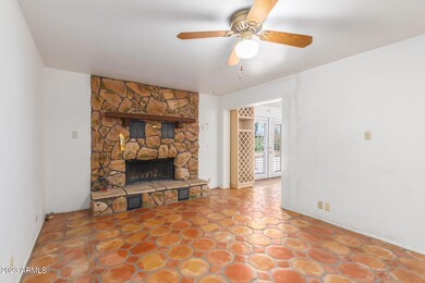 Family Room-Study I