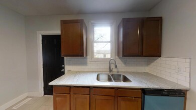 827 Wager St, Columbus, OH 43206 - photo 5