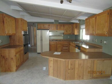 1880 6th St SE, East Wenatchee, WA 98802 - photo 4