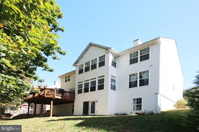 2002 Willow Glen Ct, Crofton, MD 21114 - photo 2