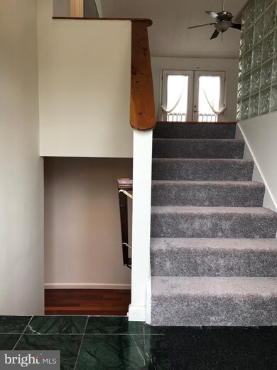 2 Charleswood Ct, Gwynn Oak, MD 21207 - photo 4