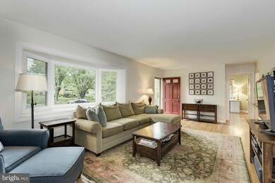 6809 Crutchfield St, Falls Church, VA 22043 - photo 7