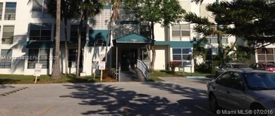 200 177th Dr unit 411, Sunny Isles Beach, FL 33160 - photo 2