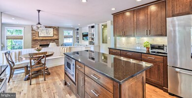 5318 Henden Wood Ln, Frederick, MD 21703 - photo 3