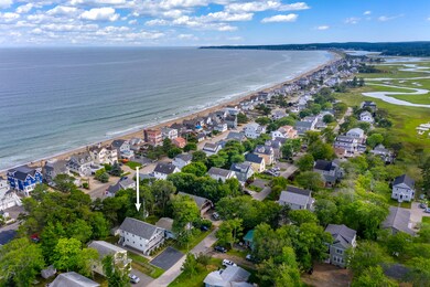 126 S Tibbetts Ave, Wells, ME 04090 - photo 2