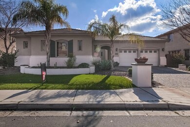 2687 E Parkview Dr-1