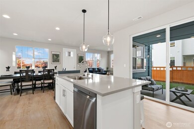 9708 5th Ln SW unit 10, Seattle, WA 98106 - photo 7