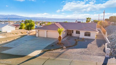 961 Joshua Tree Dr, Lake Havasu City, AZ 86404 - photo 2