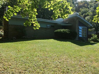 189 Winter St, Troy, NY 12180 - photo 2