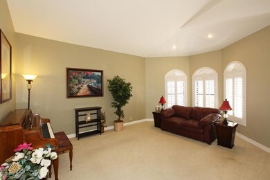 948 E Vinedo Ln, Tempe, AZ 85284 - photo 3