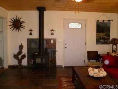 922 Center Ave, Joshua Tree, CA 92252 - photo 6