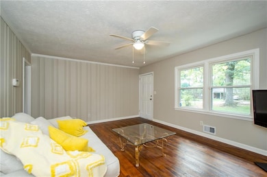 123 Arnold Place, Jonesboro, GA 30236 - photo 4