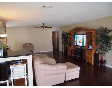 4636 Robin St, Metairie, LA 70001 - photo 2