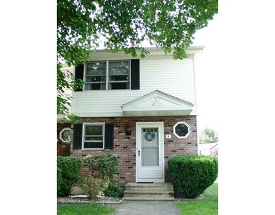 55 Empire St unit 6, Chicopee, MA 01013 - photo 4