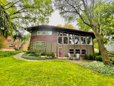4 Bed 3 Bath East grand Rapids